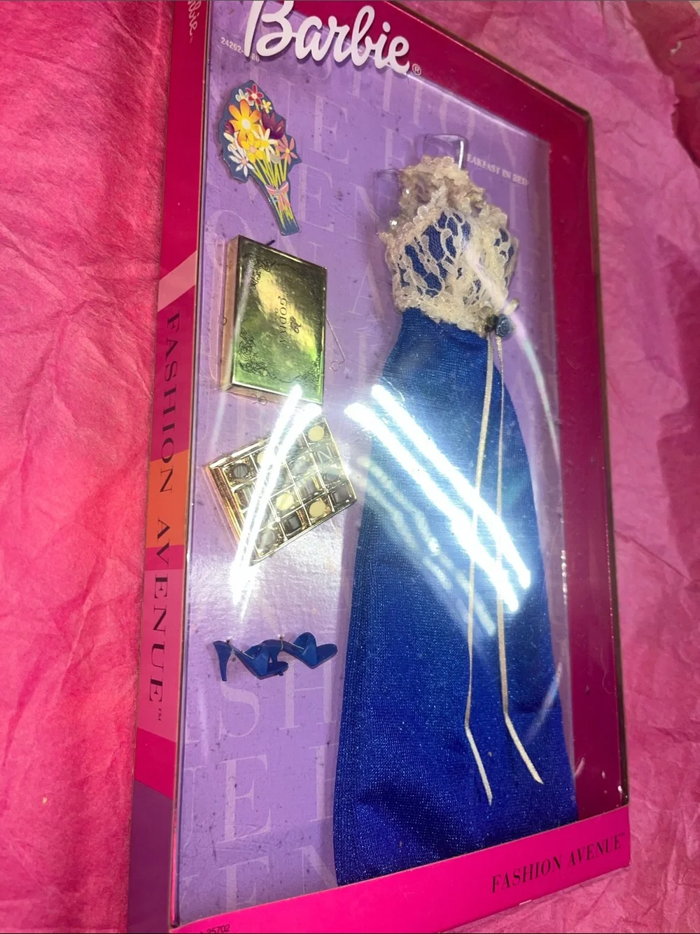 1999 Mattel Barbie Fashion Avenue 